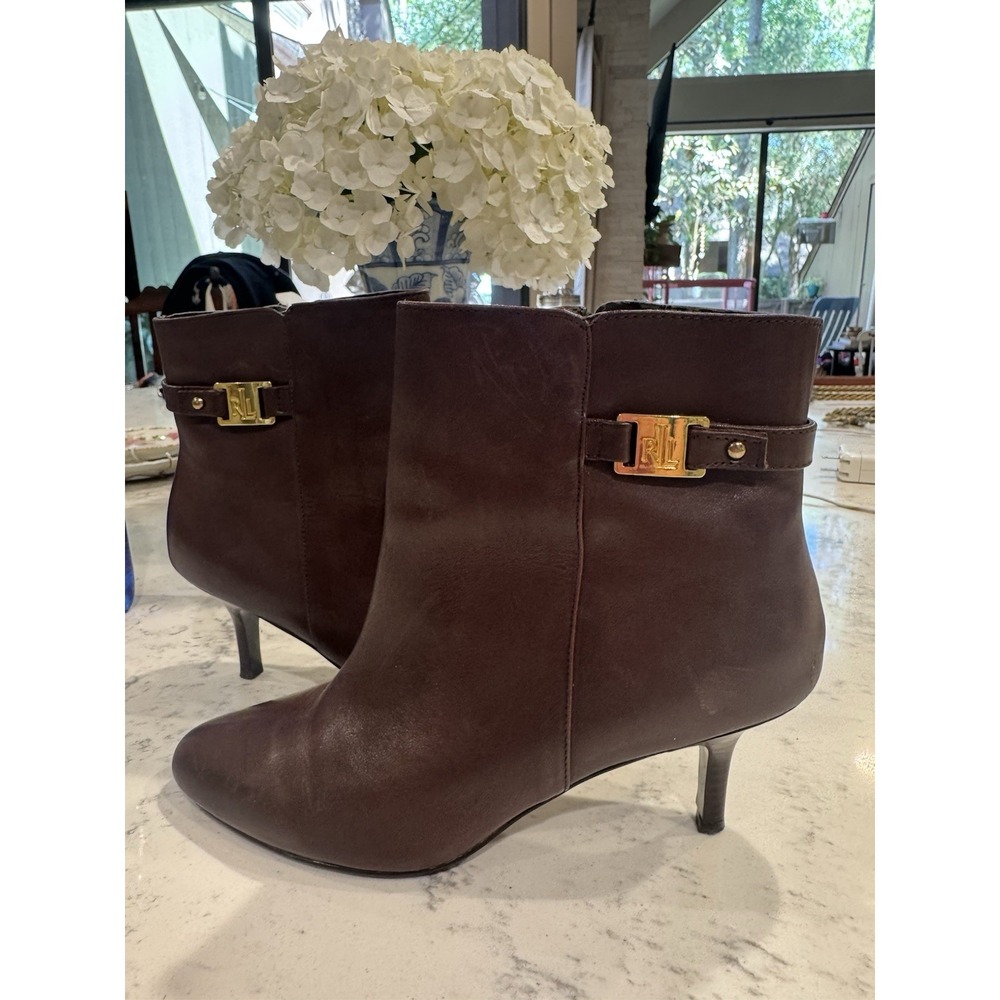 Lauren Ralph Lauren Sirena Buckle Cuff High Heel Bootie In Chocolate Brown. Sz 7